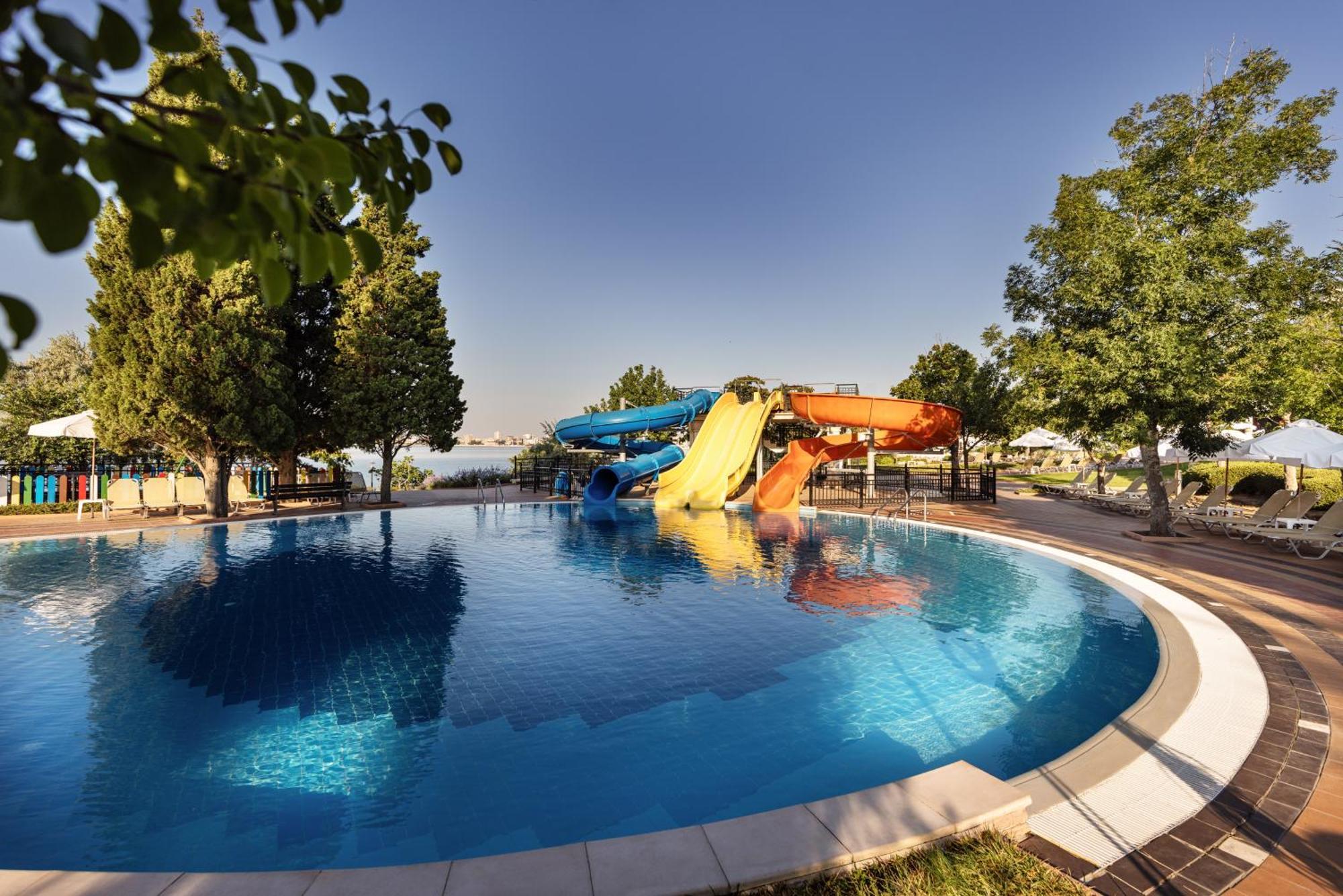 Dreams Sunny Beach Resort And Spa Ngoại thất bức ảnh Aqua Park